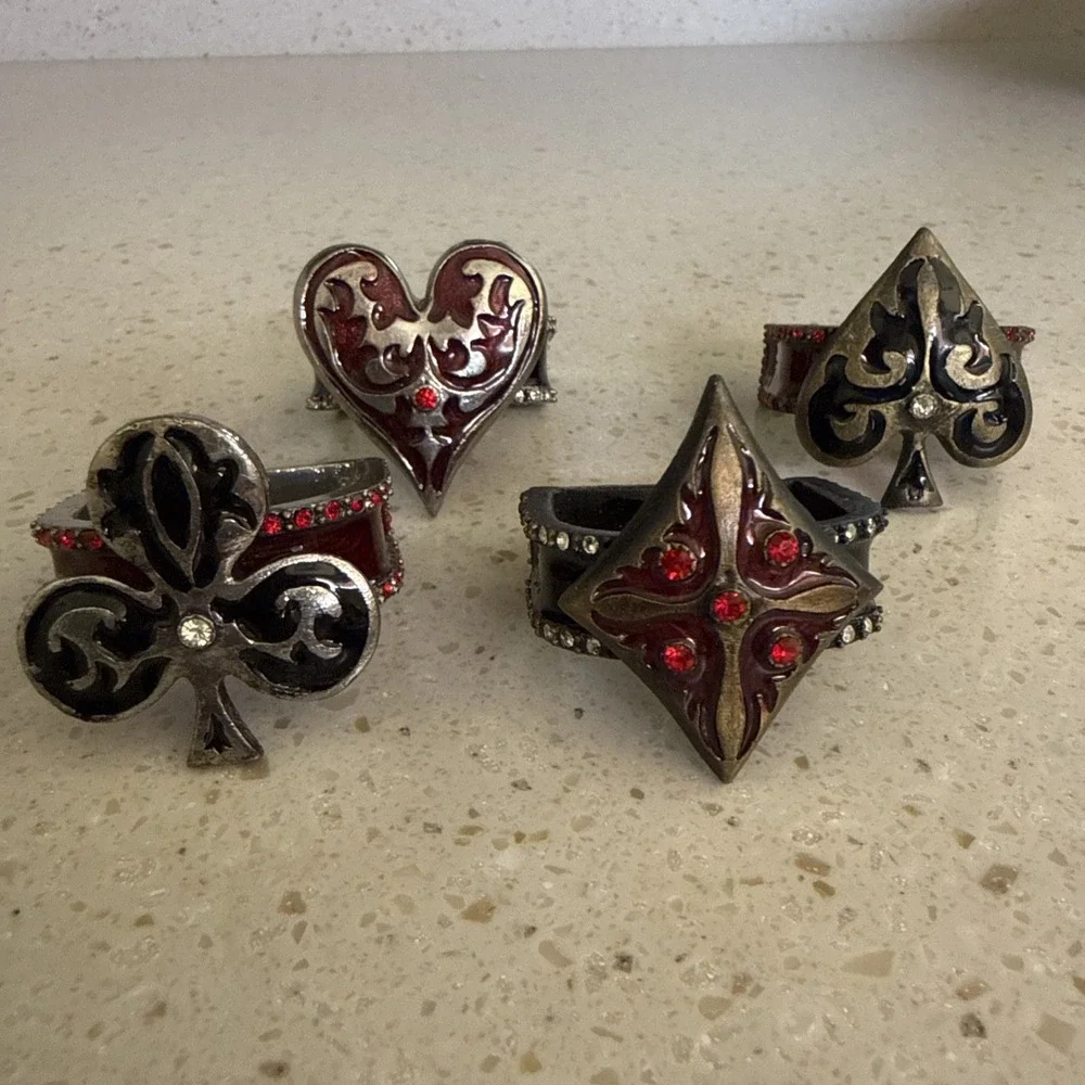 4 Metal Napkin Rings Card Suits Heart Diamond Spade Clover Red Black Rhinestones